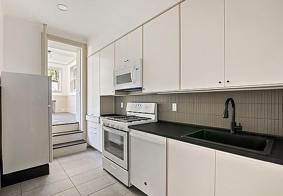 5th image of 373 6th Ave #1