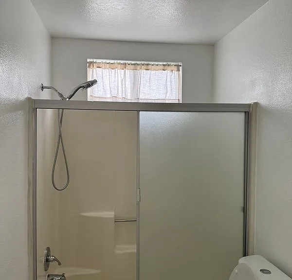 18063 Catalpa St — Photo 13