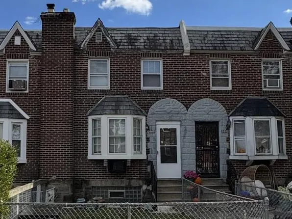 6449 Marsden St, Philadelphia, PA 19135