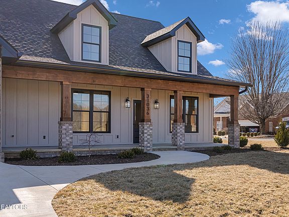 2nd image of 31036 Oberlin Ln