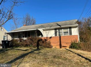 2711 Hughes Rd, Hyattsville, MD 20783