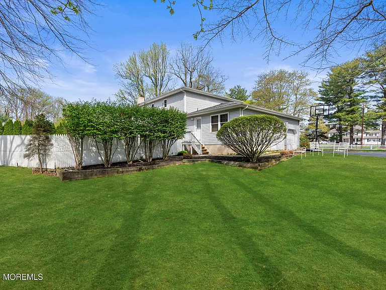 704 Deal Rd — Photo 45