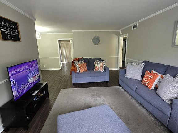 5th image of 5025 Wayneland Dr APT B12