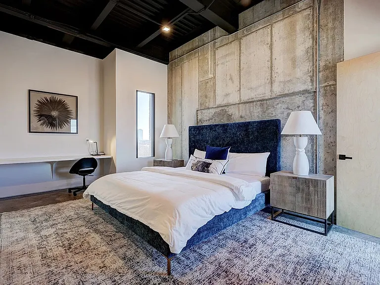 631 W California Ave — Photo 22