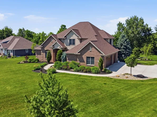 9894 Smokies Way, Findlay, OH 45840