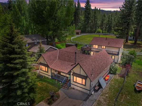 840 Edgemoor Rd, Big Bear Lake, CA 92315