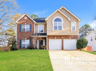 3033 Kesmond Dr, Conyers, GA 30094