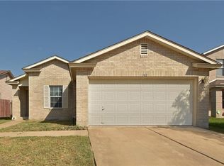 102 Kendall Cv, Elgin, TX 78621