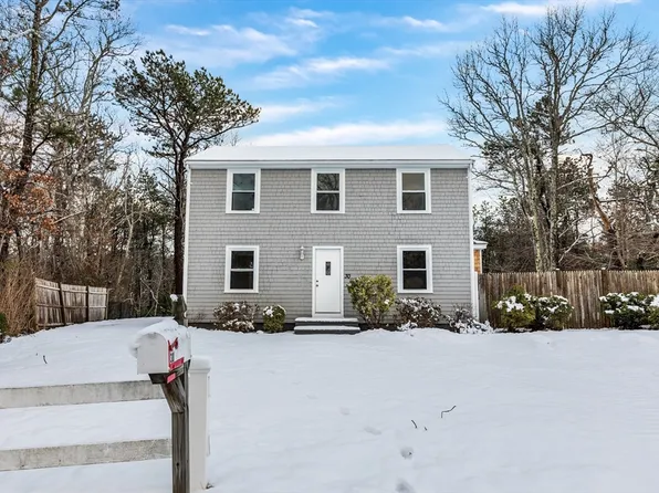 30 Barquentine Dr, Plymouth, MA 02360