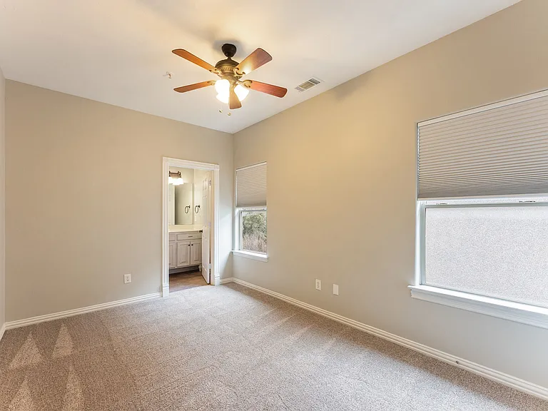 Second bedroom