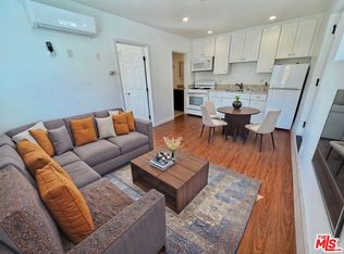 3901 S Orange Dr, Los Angeles, CA 90008