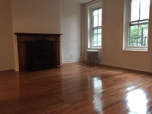 Rented by Michael Palmieri, LREB | media 17