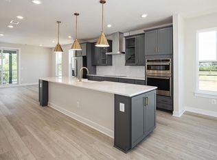 44576 Strabane Ter, Ashburn, VA 20147