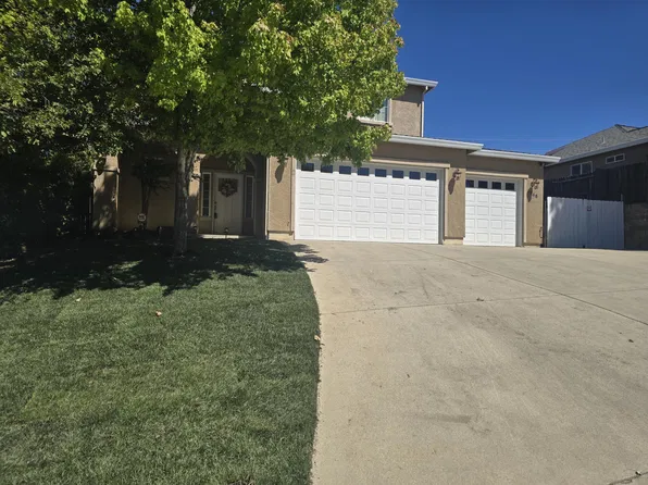 1946 Tarmac Rd, Redding, CA 96003