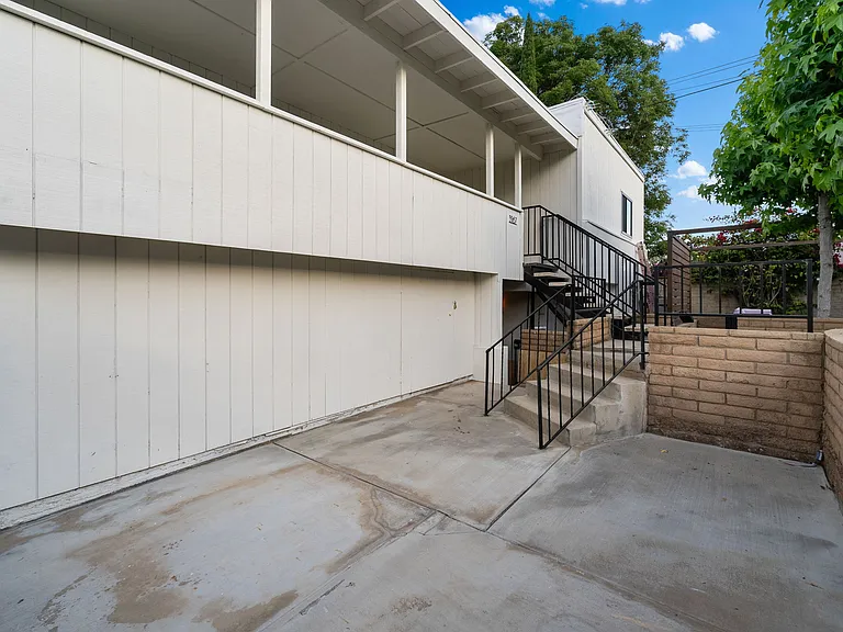 3567 Texas St — Photo 24