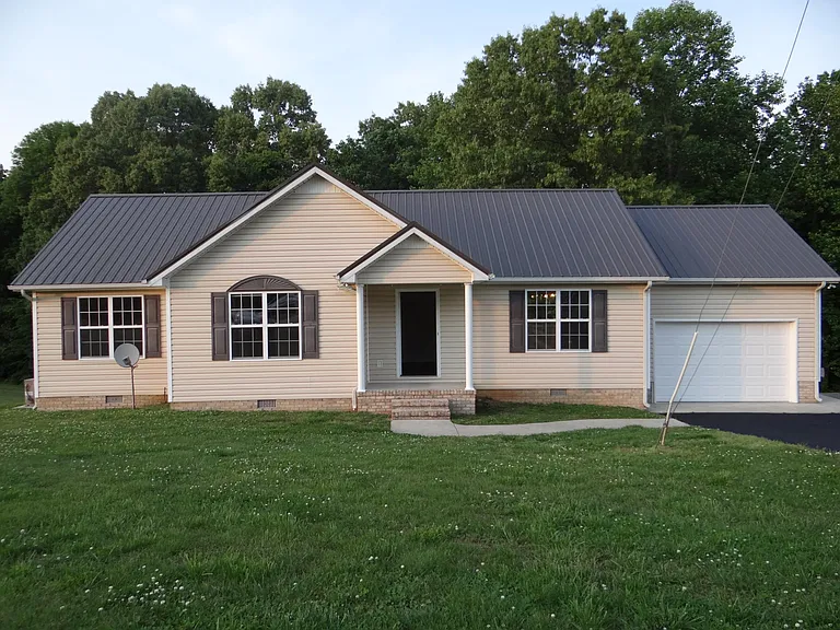 510 Overlook Cir — Photo 1