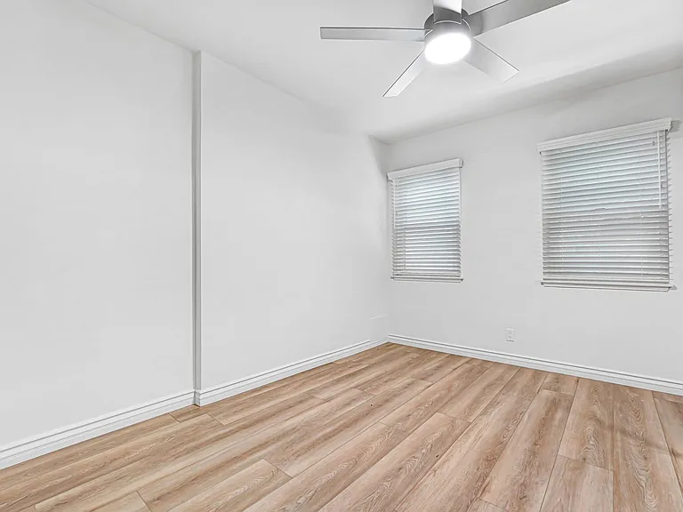 1034 5th St in Santa Monica - 5 blocks to the beach & North of Wilshire Blvd! — Photo 14