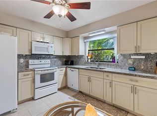 9985 Banana Tree Run APT B, Boynton Beach, FL 33436
