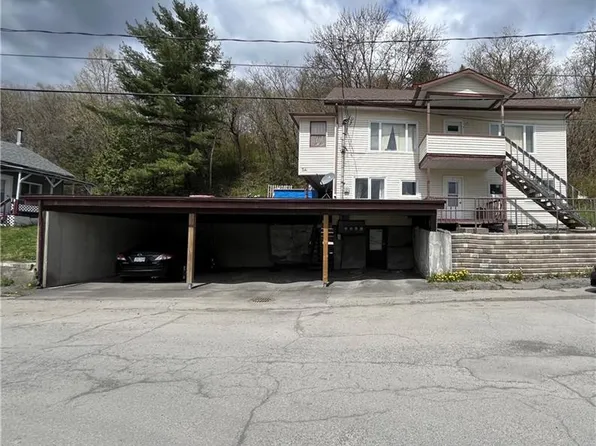 1 Veniot St, Edmundston, NB E3V 1K9