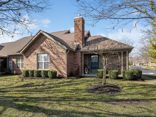 2755 Laurel Wind Blvd, Lewis Center, OH 43035
