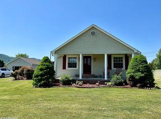 9814 Emory Rd NE, Corryton, TN 37721