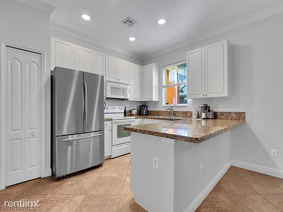 5th image of 10231 Tin Maple Dr
