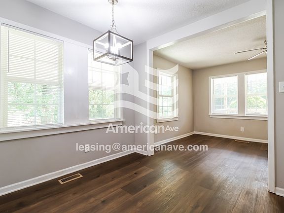 843321_005_dining_room_13770451.jpg