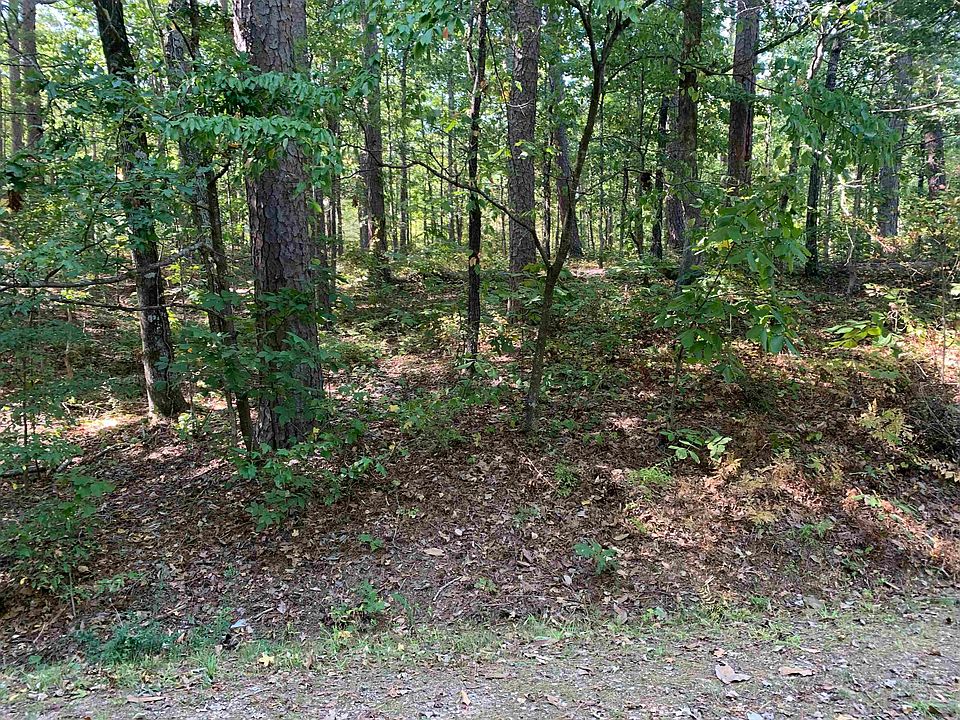 2nd image of 16 Guindola Way
