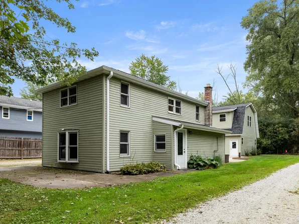 8413 Fox River ROAD, Waterford, WI 53185