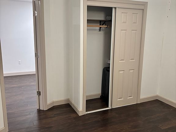 3rd image of 6542 Raftelis Rd