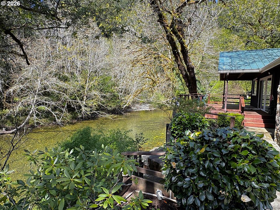 1st image of 1008 Winchuck River Rd