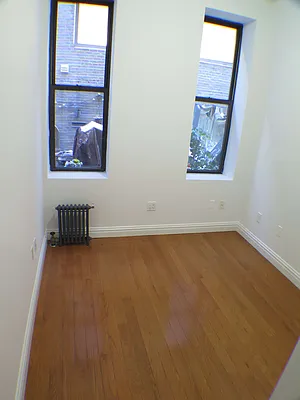 Rented by Glasser Realty LLC | media 22