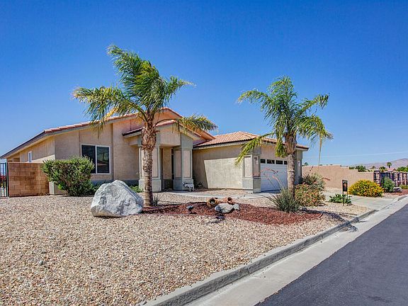 4th image of 65055 Mesa Ave