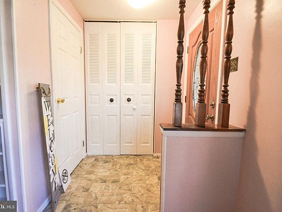 2nd image of 12323 Boncrest Dr