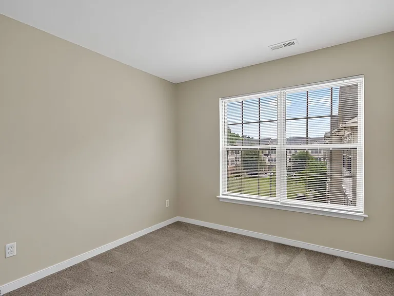 166 Hemisphere Cir — Photo 28