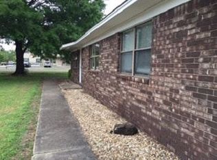 2618 Bruce St #B, Conway, AR 72034