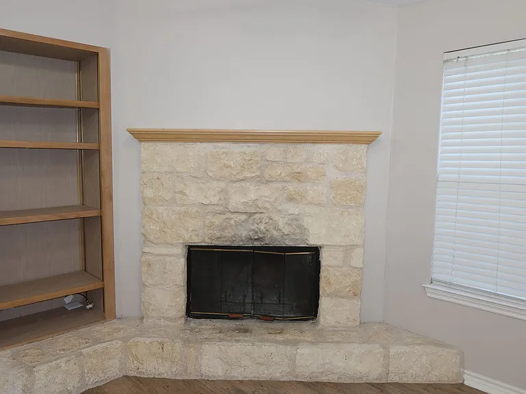 6804 N Capital Of Texas Hwy #825 — Photo 8