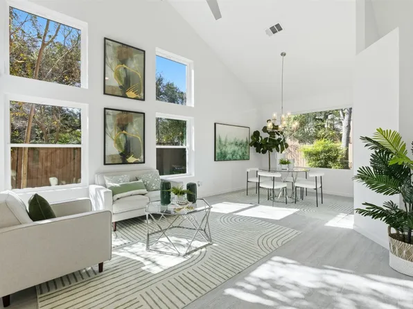 10902 Wareham Ct, Austin, TX 78739