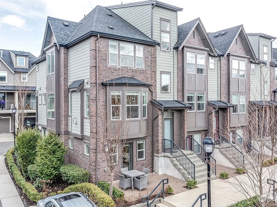 Front door corner unit