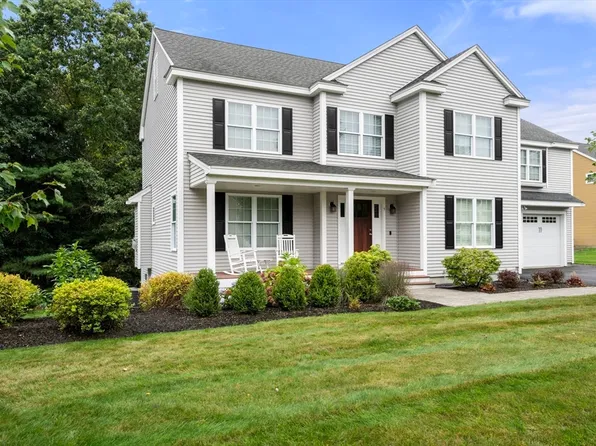 5 Gabrielle Cir, Maynard, MA 01754