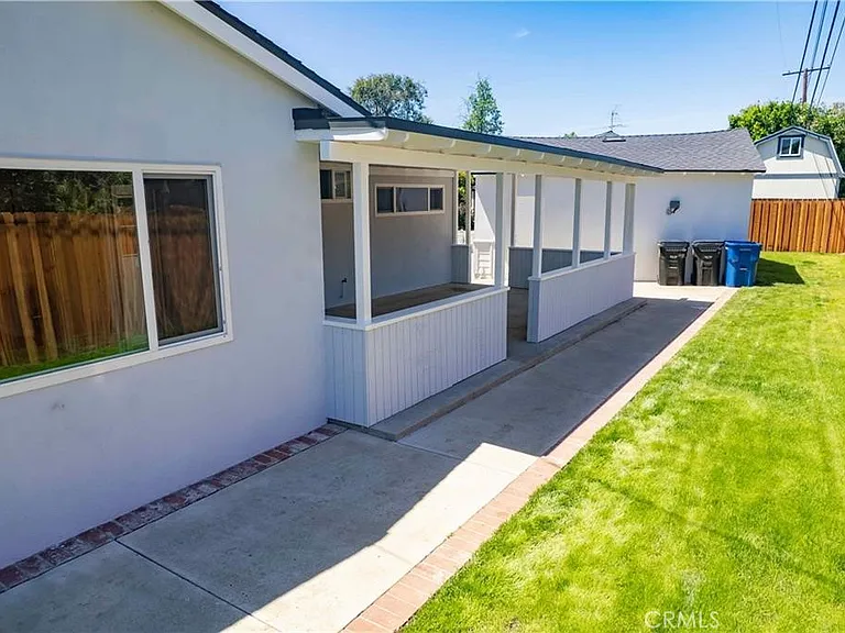 7630 Minstrel Ave — Photo 52