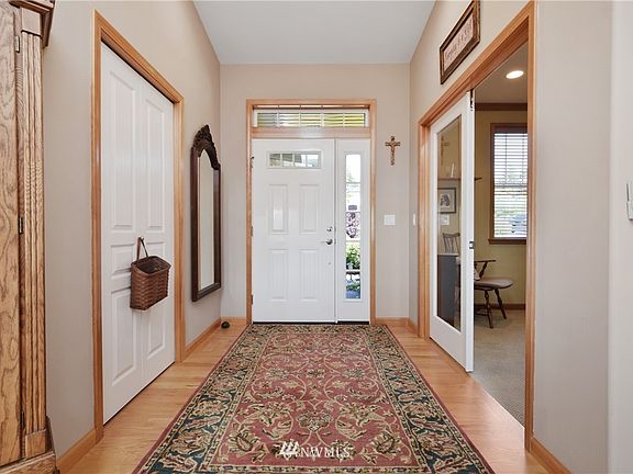 2nd image of 744 Sandstone Ln