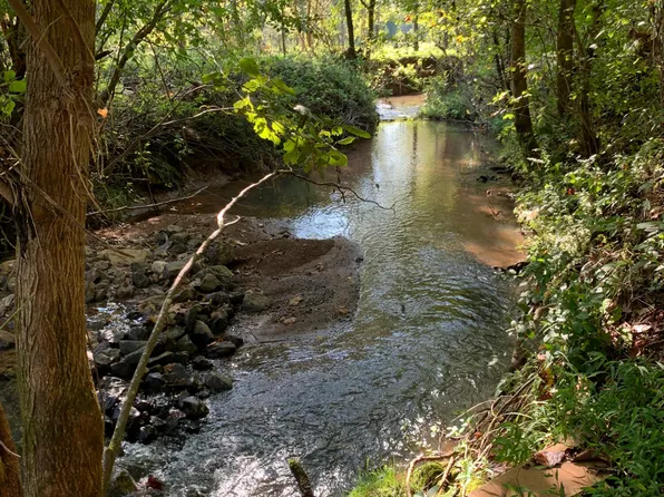 Payne Rd, Tellico Plains, TN 37385