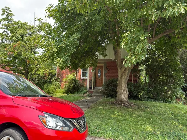 405 Harding Dr, Silver Spring, MD 20901