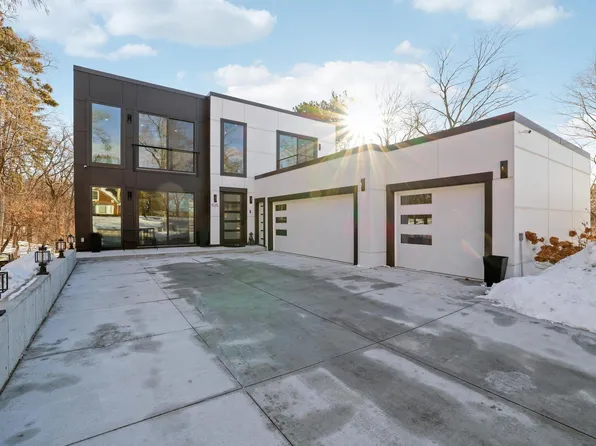 1125 Tyrol Trl, Golden Valley, MN 55416