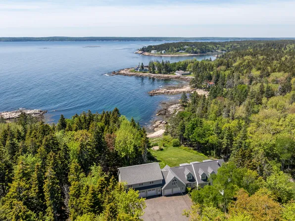 825 Hendricks Hill Road, Southport, ME 04576