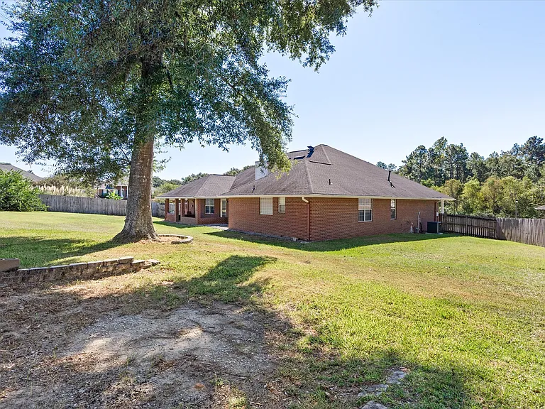 10832 Rigby Dr — Photo 21