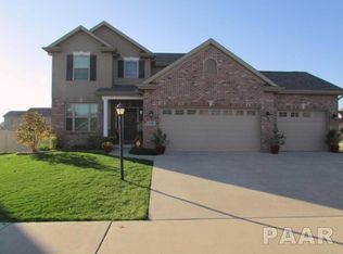 7033 N White Fir Dr, Edwards, IL