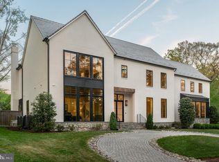 7101 Longwood Dr, Bethesda, MD 20817