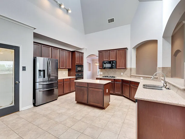 11308 Terrace Meadow Way — Photo 8